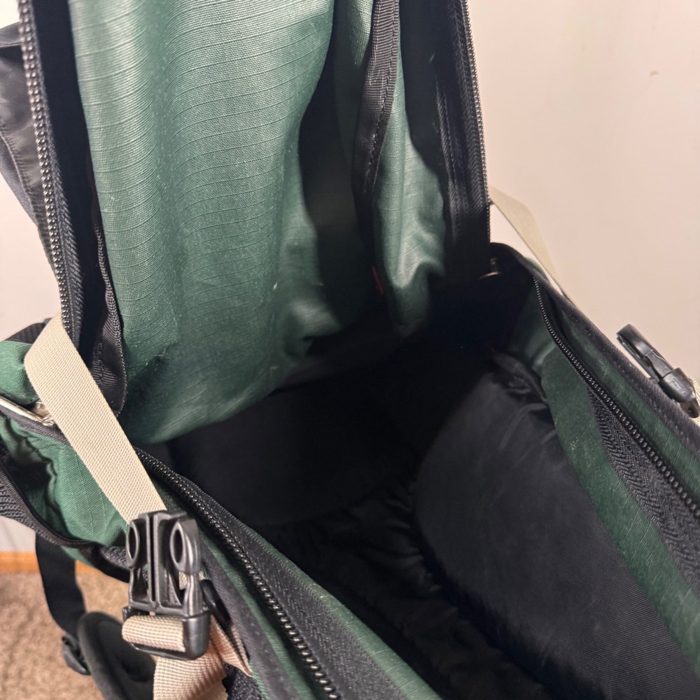 REI Whitney Daypack Backpack Forest Green Black Canvas Cordura DJL 011200 - Picture 15 of 16